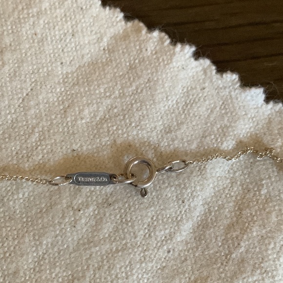 Tiffany & Co. vintage silver leaf/ heart pendant necklace - Picture 7 of 14